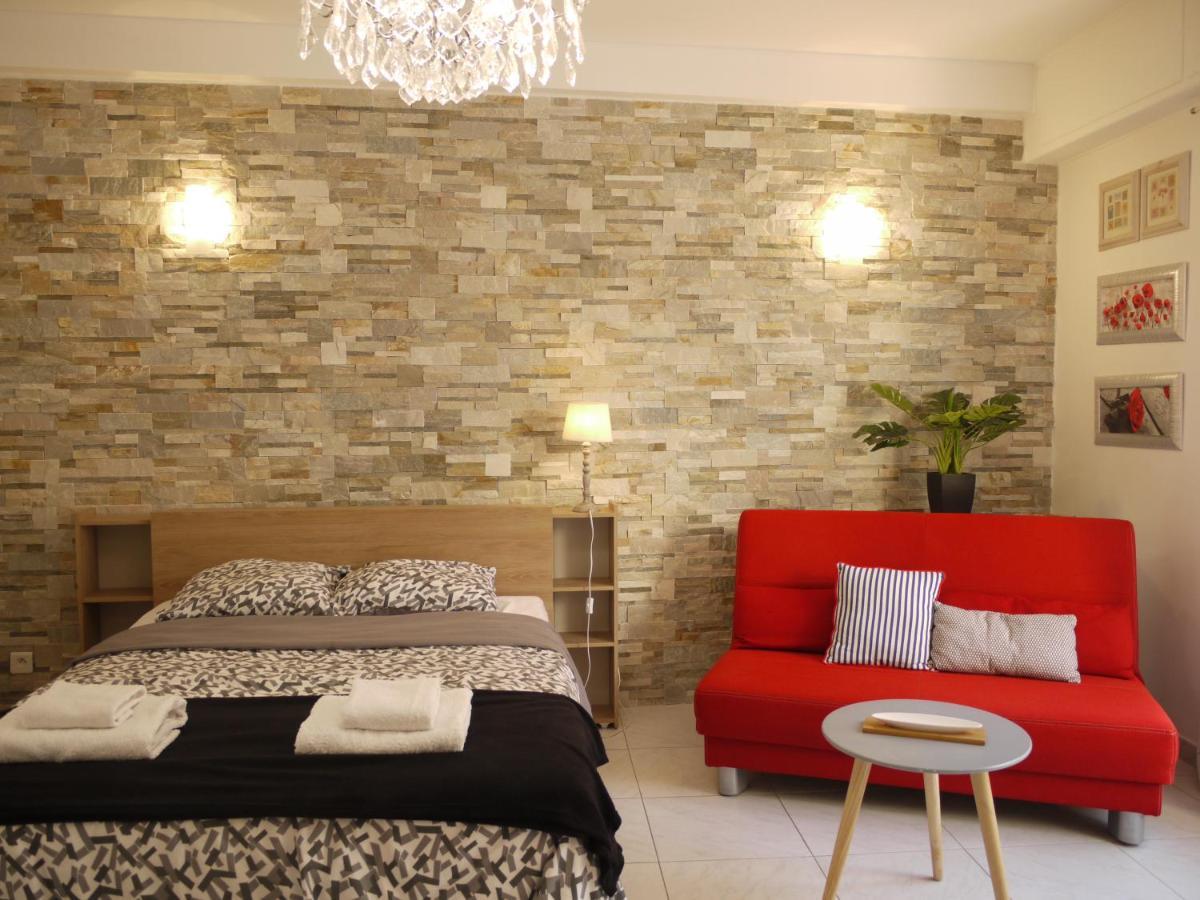 Beach - A Modern Studio Flat In Central Ницца Экстерьер фото